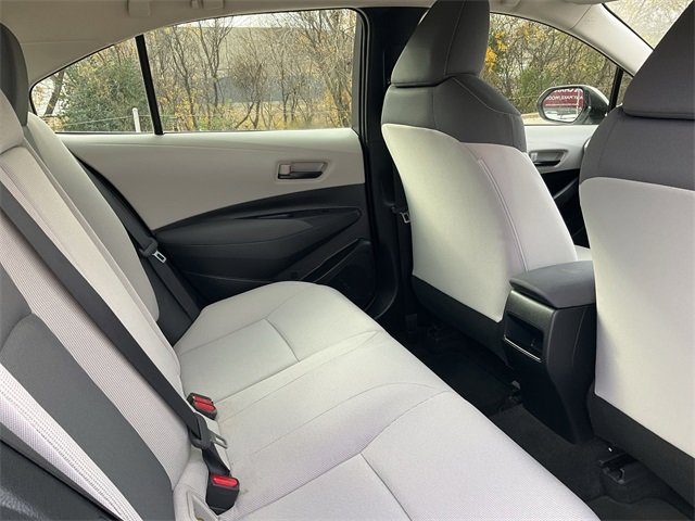 Thumbnail: 2022 Toyota Corolla - 16