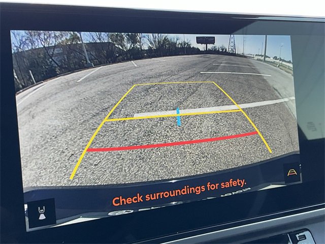 Thumbnail: 2025 Toyota Camry - 21