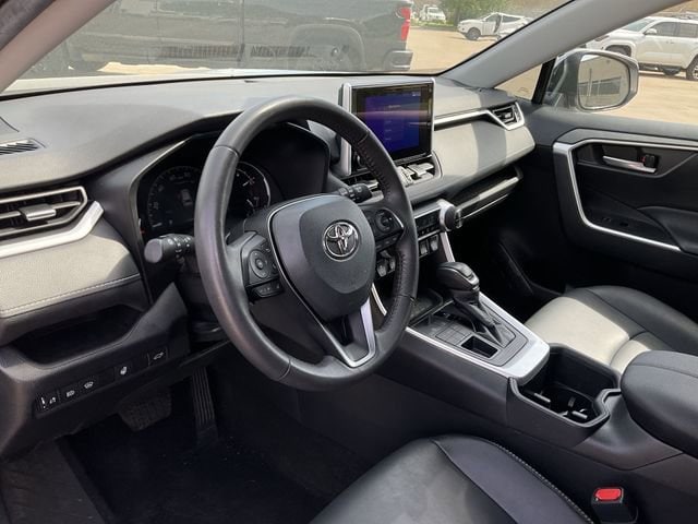 Thumbnail: 2023 Toyota RAV4 - 10