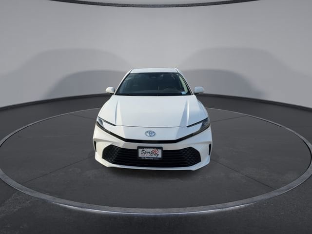 Thumbnail: 2026 Toyota Camry - 3