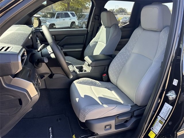 Thumbnail: 2025 Toyota Tacoma - 13