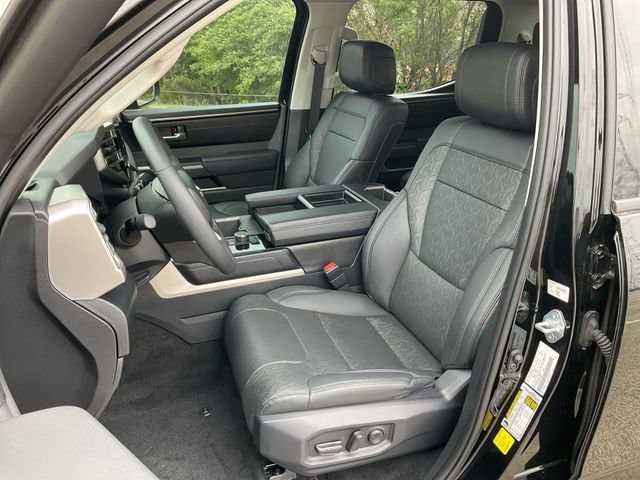 Thumbnail: 2024 Toyota Tundra - 13