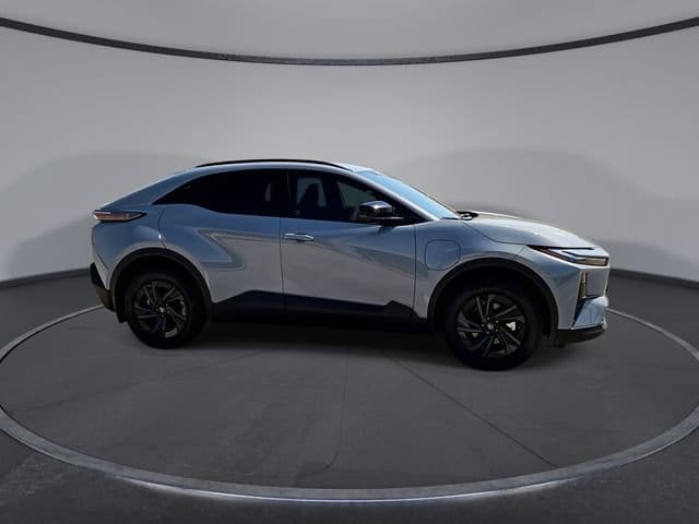 Thumbnail: 2026 Toyota C-HR - 9