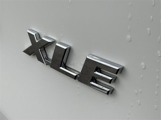 Thumbnail: 2025 Toyota RAV4 - 11