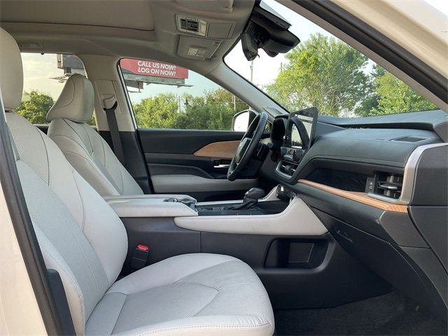 Thumbnail: 2024 Toyota Grand Highlander - 19