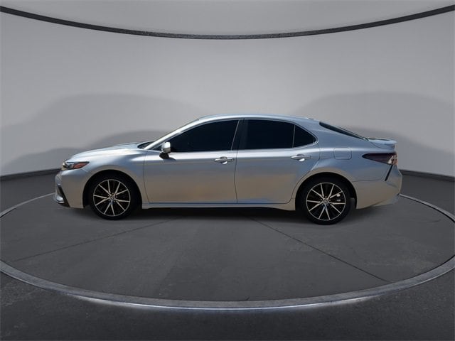 Thumbnail: 2022 Toyota Camry - 5