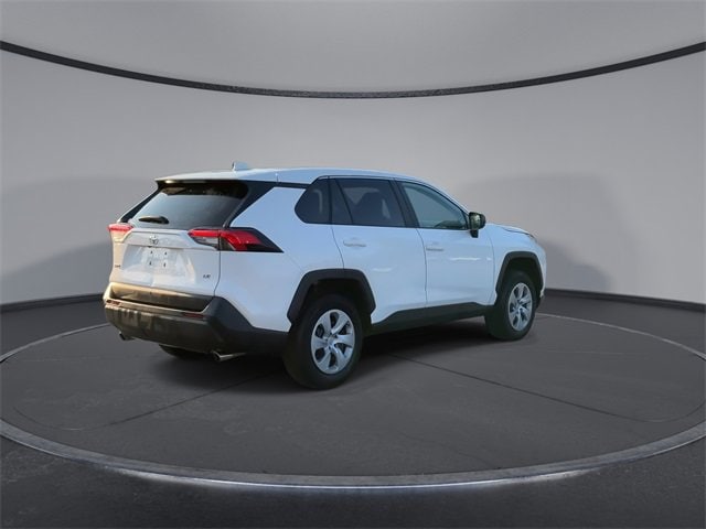Thumbnail: 2024 Toyota RAV4 - 8