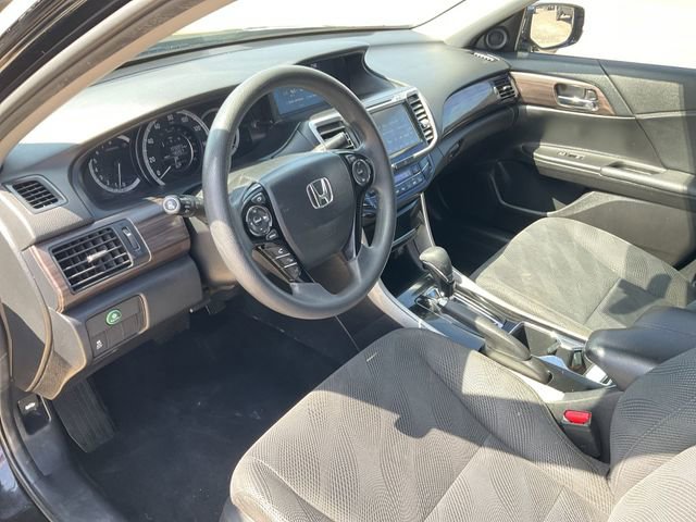 Thumbnail: 2017 Honda Accord - 10