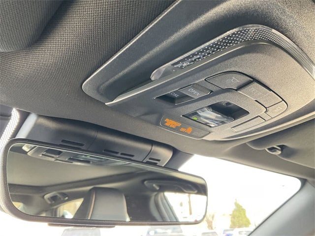 Thumbnail: 2025 Toyota Crown - 26