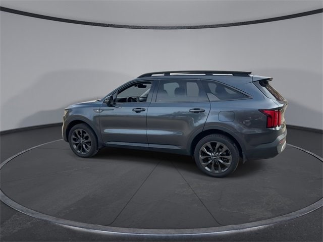Thumbnail: 2022 Kia Sorento - 5