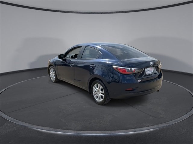 Thumbnail: 2017 Toyota Yaris iA - 6