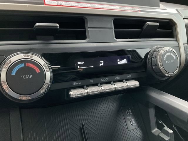 2025 Toyota Tacoma SR5 - Photo 23
