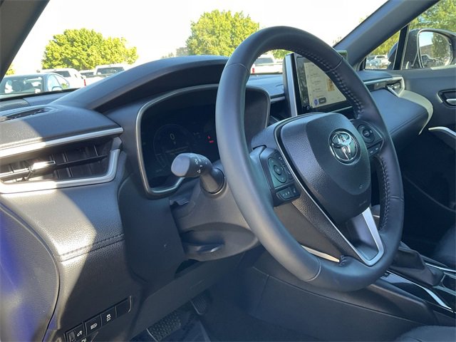 Thumbnail: 2025 Toyota Corolla Cross - 10