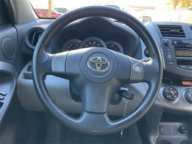 Thumbnail: 2010 Toyota RAV4 - 18