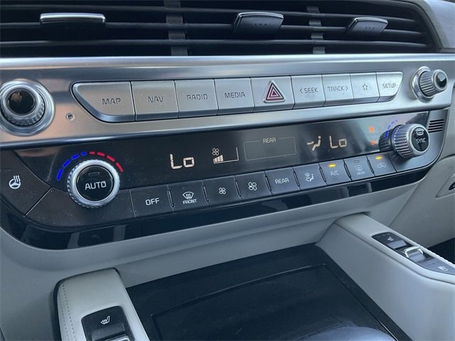 Thumbnail: 2022 Kia Telluride - 25