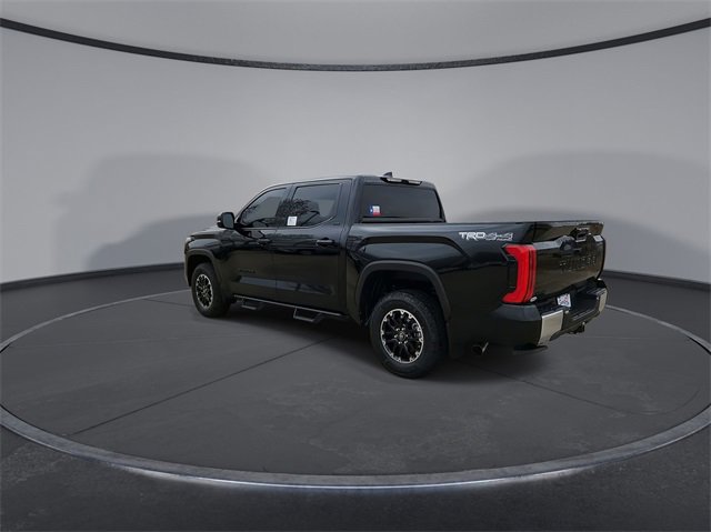 2025 Toyota Tundra SR5 CrewMax photo 2