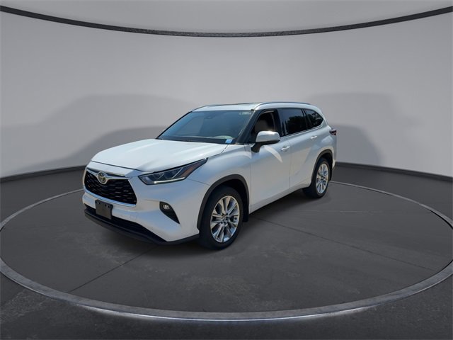 2022 Toyota Highlander Limited photo 3