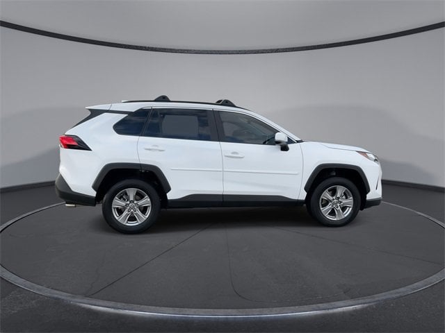 Thumbnail: 2025 Toyota RAV4 - 9