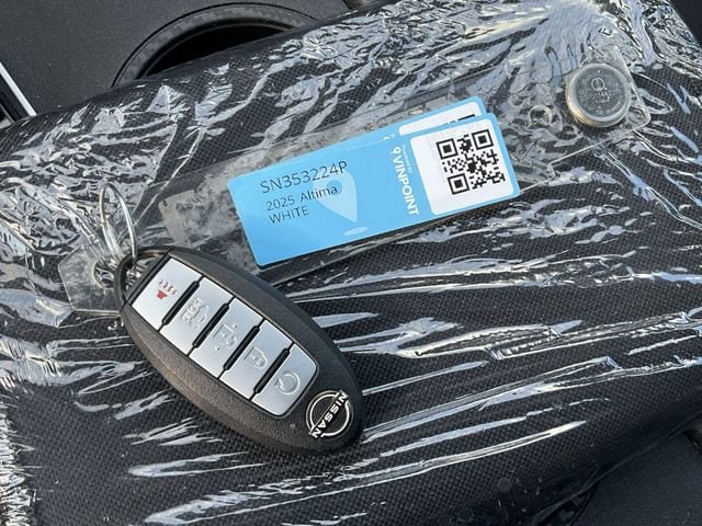 Thumbnail: 2025 Nissan Altima - 26