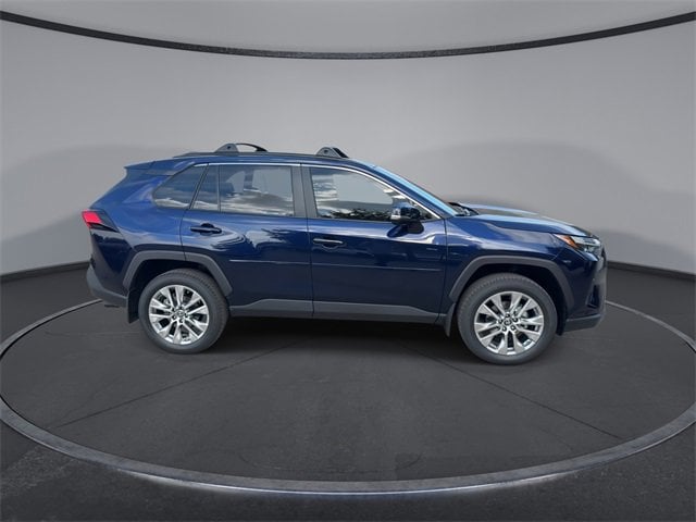 Thumbnail: 2025 Toyota RAV4 - 9