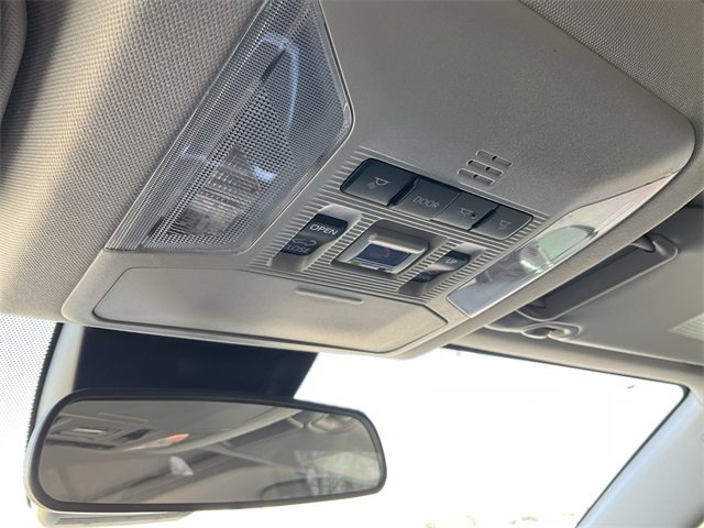 Thumbnail: 2025 Toyota RAV4 - 26