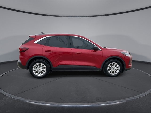 Thumbnail: 2023 Ford Escape - 9