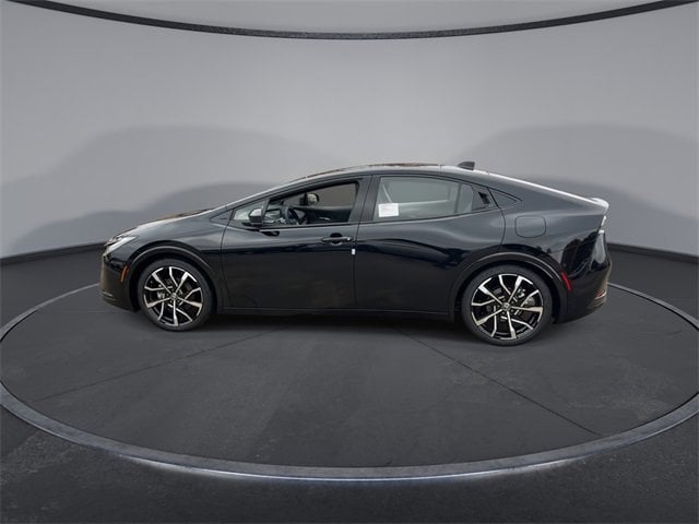 Thumbnail: 2026 Toyota Prius - 5