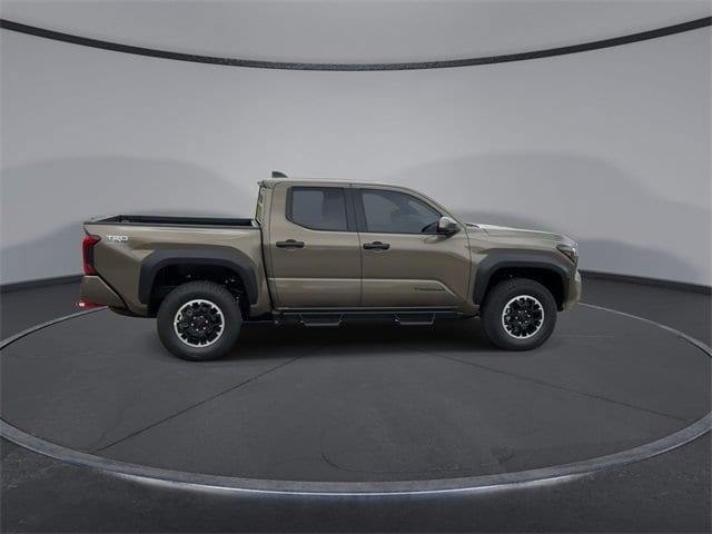 2025 Toyota Tacoma TRD Off-Road 9