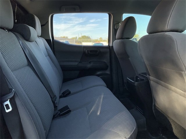 Thumbnail: 2022 Toyota Tacoma - 17