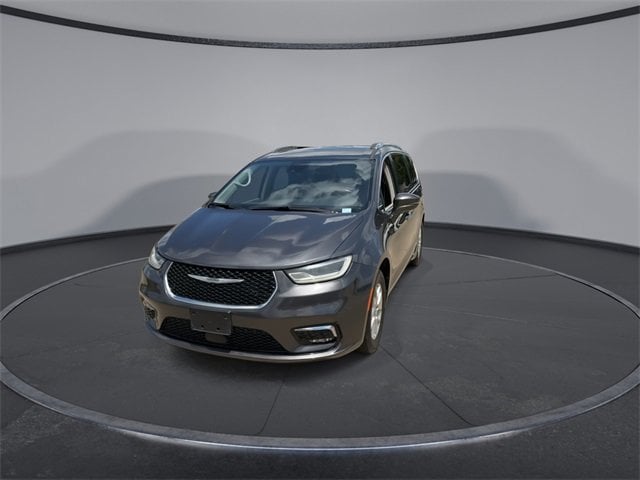 Thumbnail: 2021 Chrysler Pacifica - 3