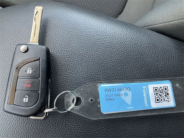 Thumbnail: 2024 Toyota RAV4 - 27