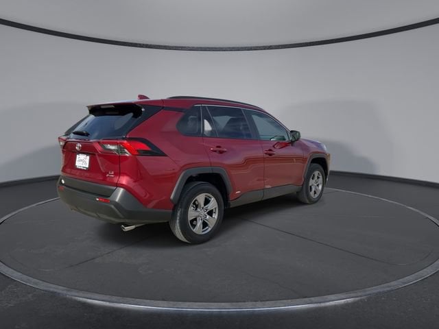 Thumbnail: 2025 Toyota RAV4 - 8