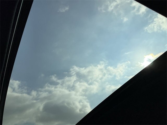 Thumbnail: 2025 Toyota Sienna - 15