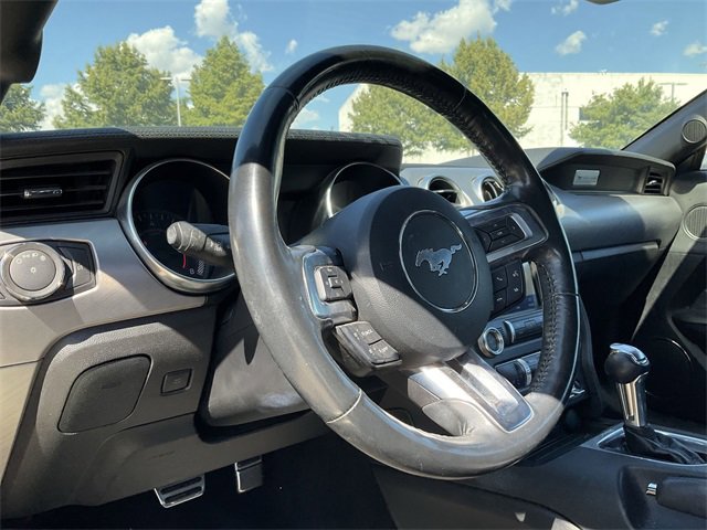 Thumbnail: 2022 Ford Mustang - 10