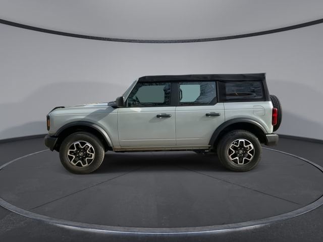 Thumbnail: 2022 Ford Bronco - 5