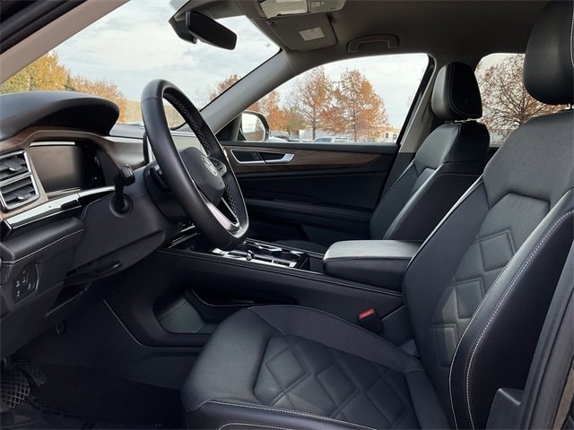 Thumbnail: 2025 Volkswagen Atlas - 13