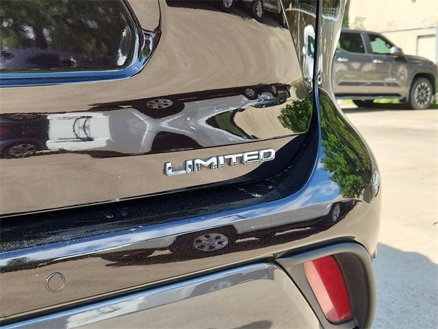 2021 Toyota Highlander Limited 11