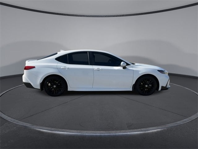 Thumbnail: 2025 Toyota Camry - 9