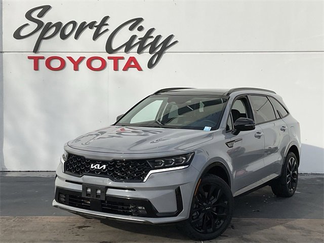 Thumbnail: 2022 Kia Sorento - 1