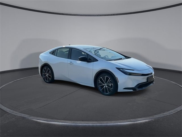Thumbnail: 2025 Toyota Prius - 2
