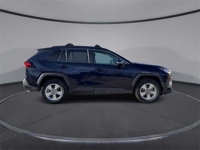 Thumbnail: 2021 Toyota RAV4 - 9