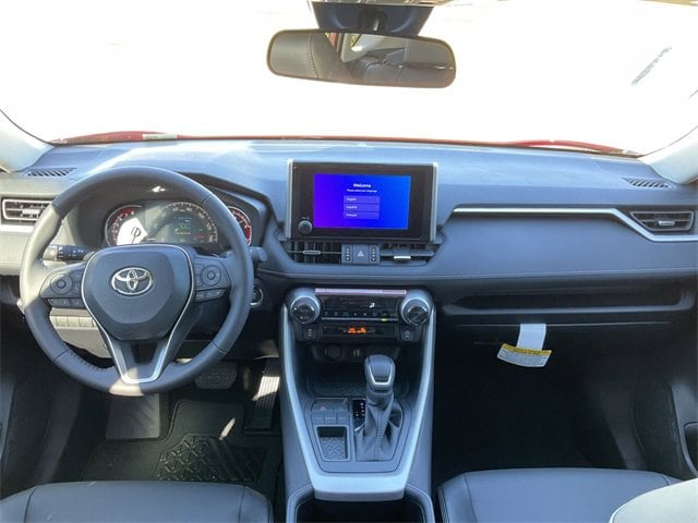 Thumbnail: 2025 Toyota RAV4 - 20