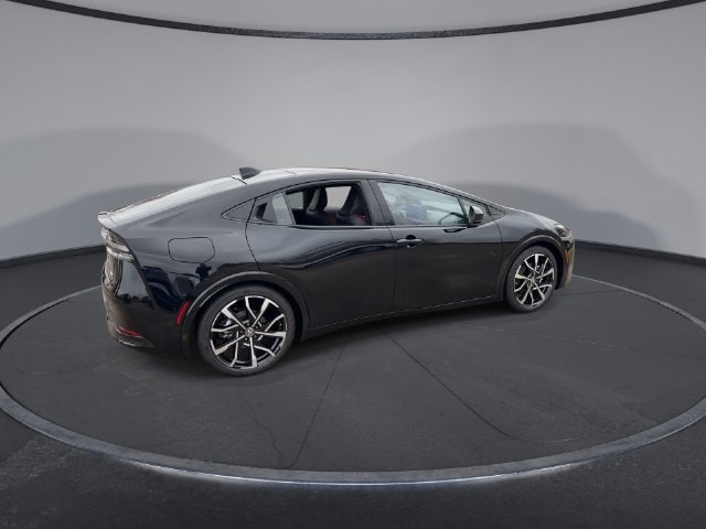 2026 Toyota Prius Plug-in Hybrid XSE Premium - Photo 8