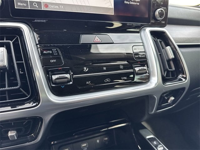 Thumbnail: 2022 Kia Sorento - 24