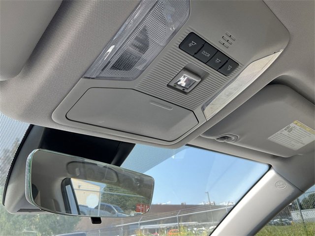 Thumbnail: 2025 Toyota RAV4 - 25