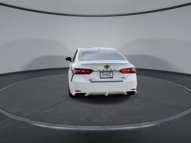 Thumbnail: 2023 Toyota Camry - 7