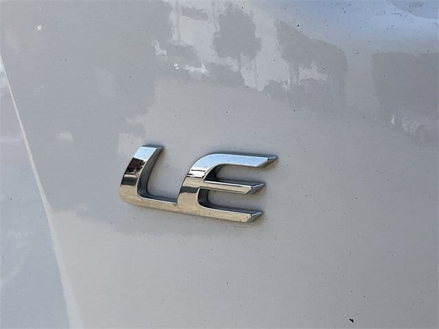 Thumbnail: 2023 Toyota Corolla - 11