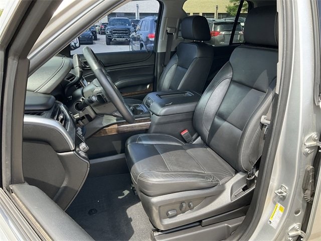 Thumbnail: 2020 Chevrolet Tahoe - 12