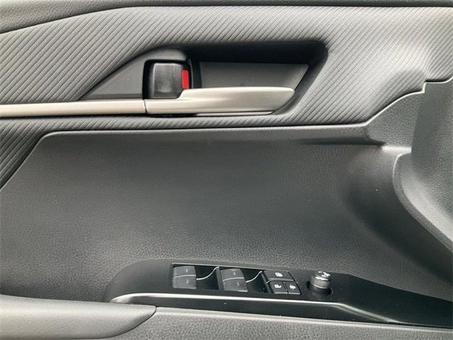 Thumbnail: 2025 Toyota Camry - 14