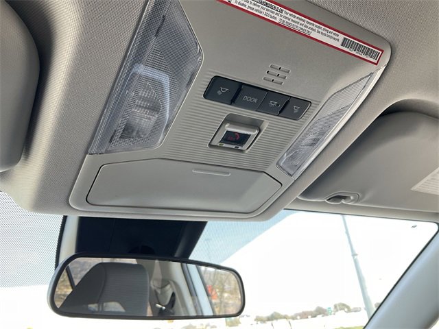 Thumbnail: 2025 Toyota RAV4 - 25